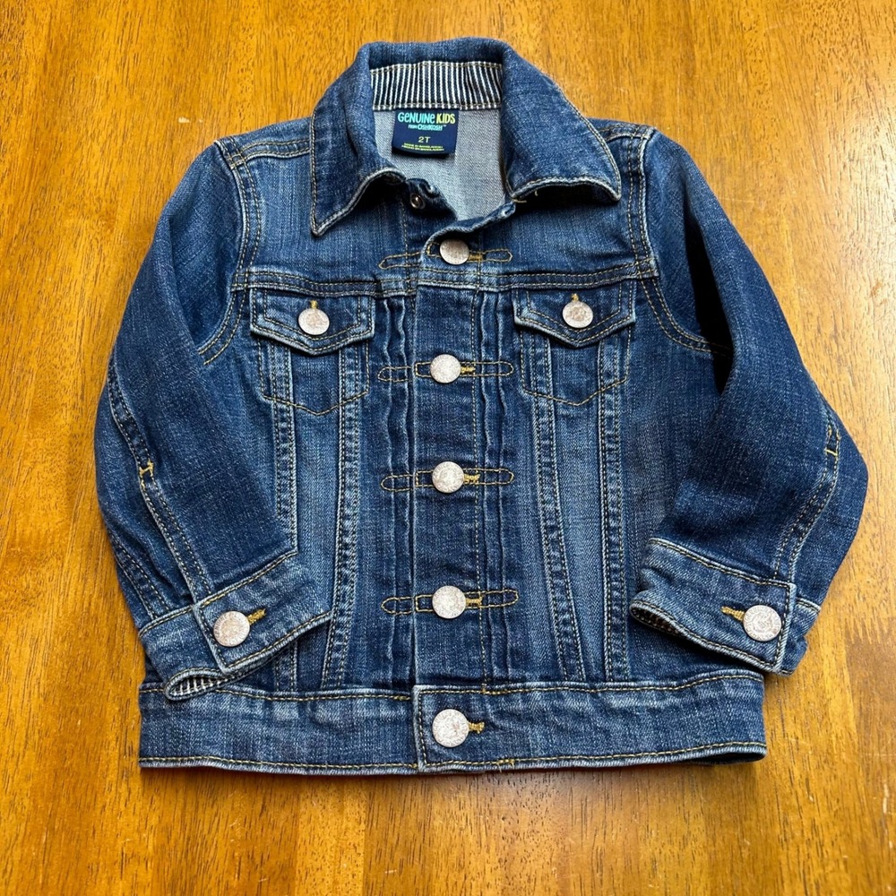 Genuine Kids from OshKosh Blue Denim Trucker Jacket Kids 2T Stretch snap closure